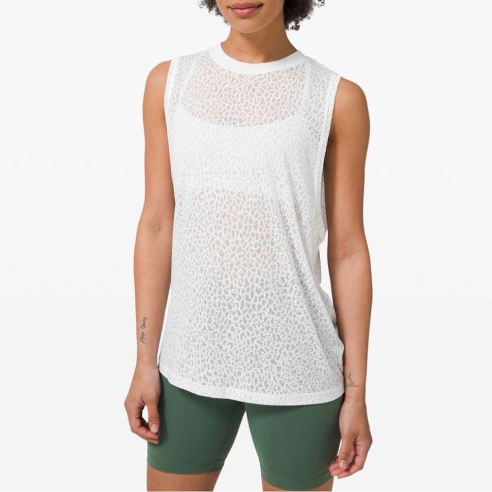 Lululemon All Yours Boyfriend Tank Veil City Camo Burnout White Size 4